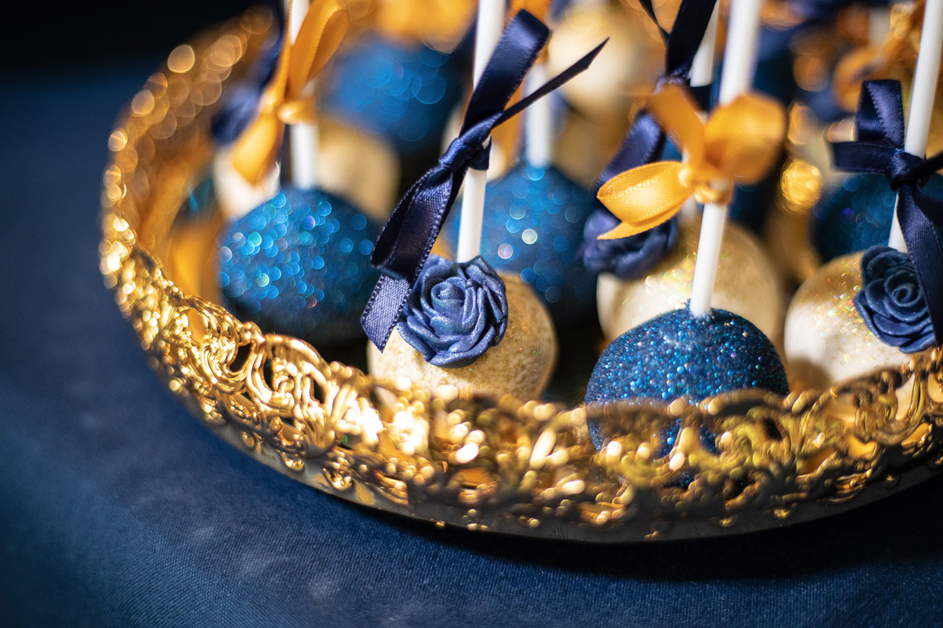 GC Couture Royal Cake Pops